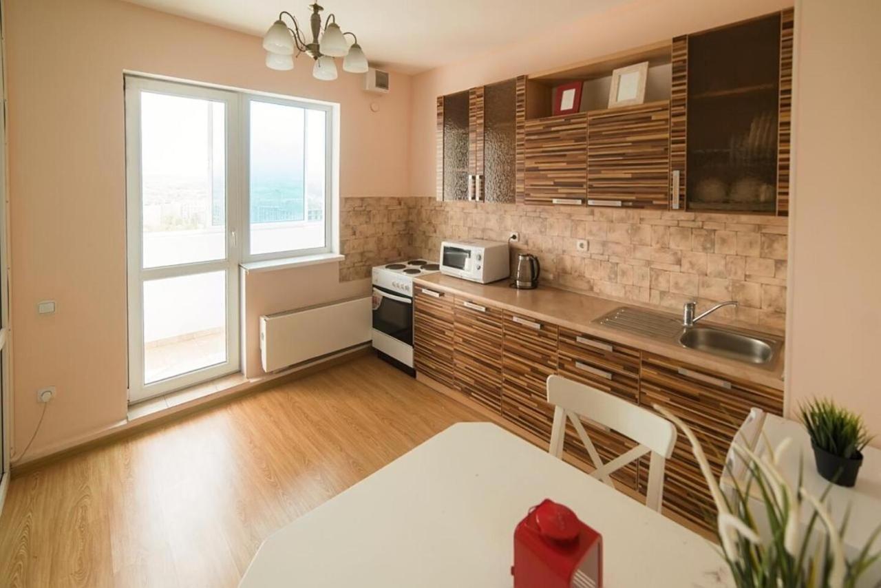 Manica Mega Towers Apartment Almaty Bagian luar foto