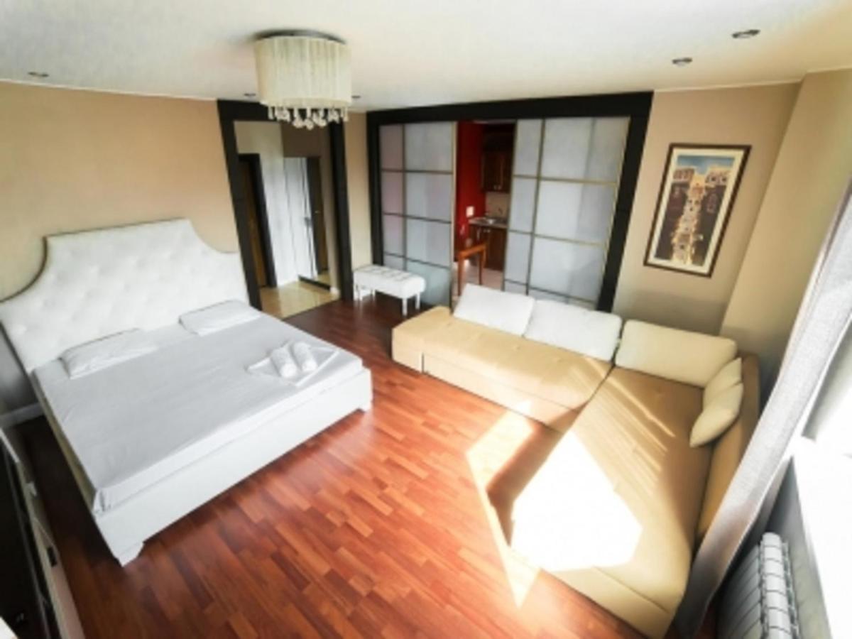 Manica Mega Towers Apartment Almaty Bagian luar foto