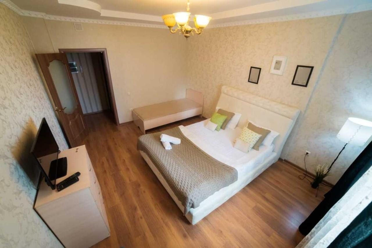 Manica Mega Towers Apartment Almaty Bagian luar foto